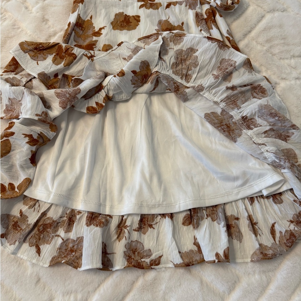 Altar'd State White and Brown Floral Long Sleeve Dress NWT - Picture 4 of 9